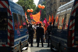 Manifestation à Paris en 2008 (Creative Commons, auteur Romanceor)
