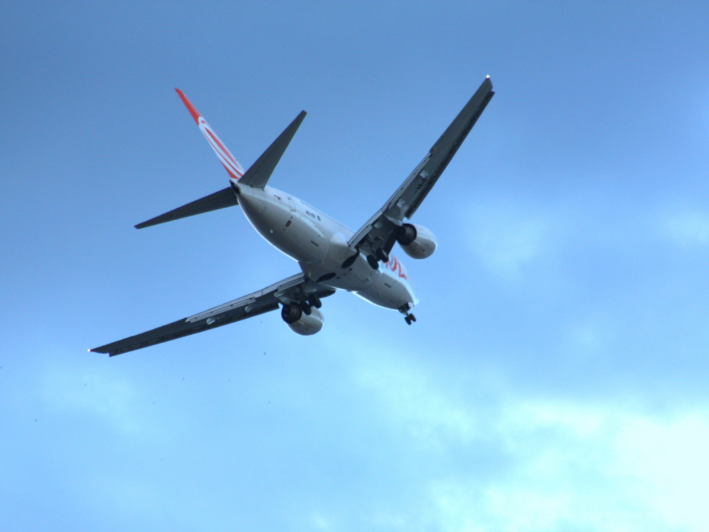 Départ d'avion (Crédit : Gabriel Rocha, Creative Commons)