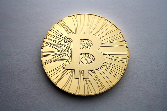 Bitcoin (Crédits : Antanacoins, licence Creative Commons)