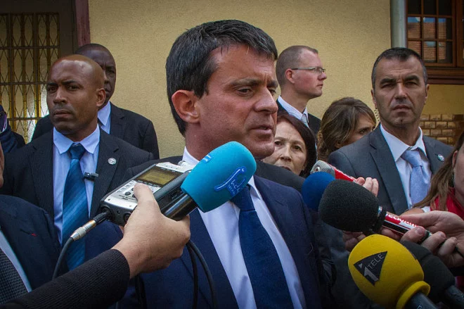 Manuel Valls en août 2013 (Crédits : Claude Truong-Ngoc, licence CC-BY-SA 3.0), via Wikimedia.