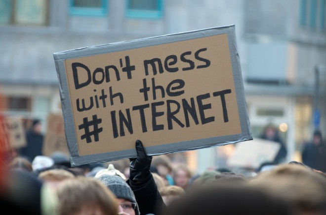 Stop Acta, Free Internet (Crédits Martin Krolikowski licence Creative Commons)
