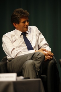 henri de castries credits MEDEF (licence creative commons)