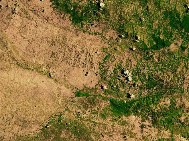 Frontière entre Haïti et la République Dominicaine - Licence photo de la NASA (wikiemdia commons)