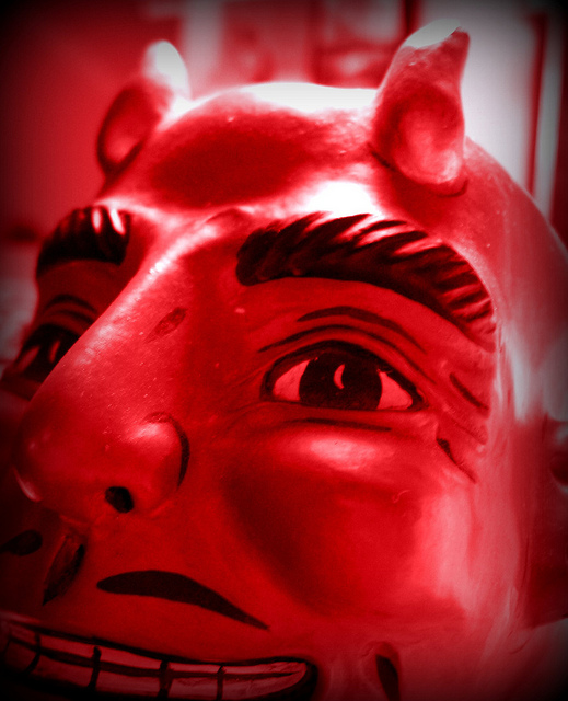 Diable credits Elycefeliz (licence creative commons)