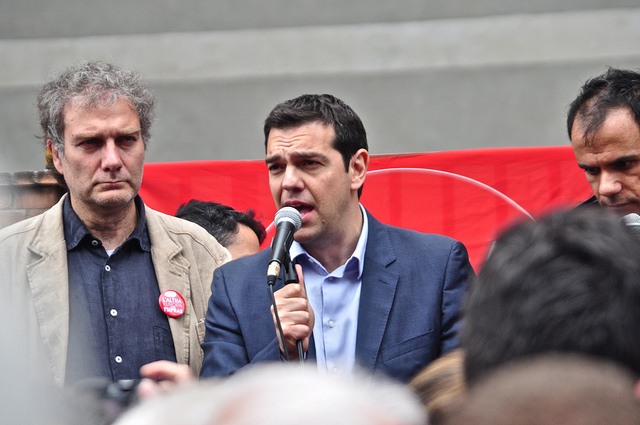 Alexis Tsipras (Crédits : Daniele Vico, <a href="https://creativecommons.org/licenses/by-nd/2.0/" target="_blank">licence CC-BY-ND 2.0</a>), via <a href="https://www.flickr.com/photos/daniele_vico/14037602298/" target="_blank">Flickr</a>. Tsipras credits Daniele Vico (licence creative commons)