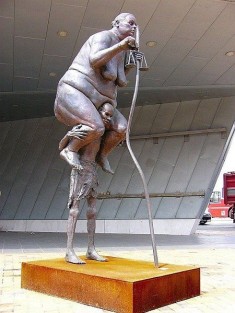 Injustice statue credits wrote (CC BY-NC 2.0)