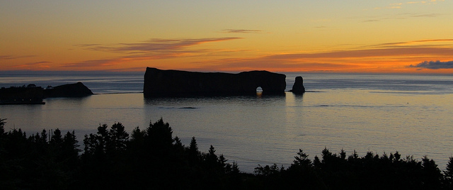 Le rocher percé canada credits Airflore (CC BY-NC-ND 2.0)