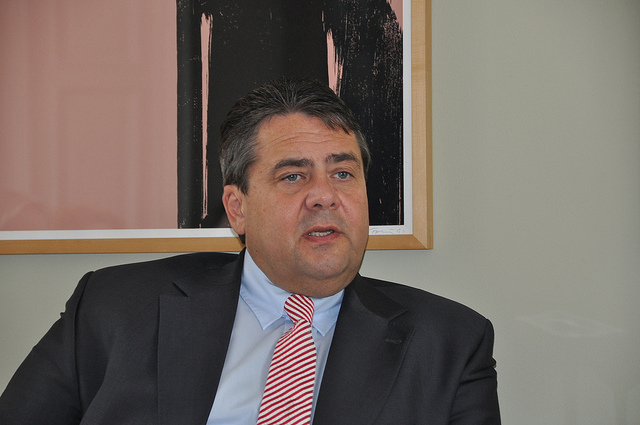 Sigmar Gabriel credits Christliches Medienmagazin pro (CC BY-SA 2.0)