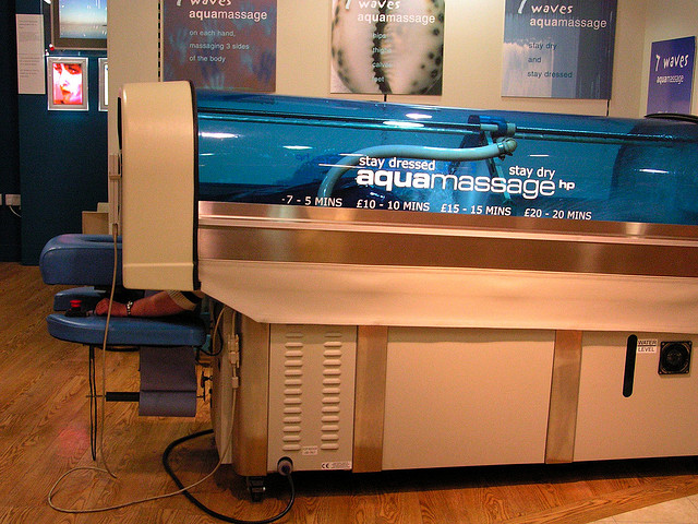 aquamassage credits John Keogh (CC BY-NC 2.0)