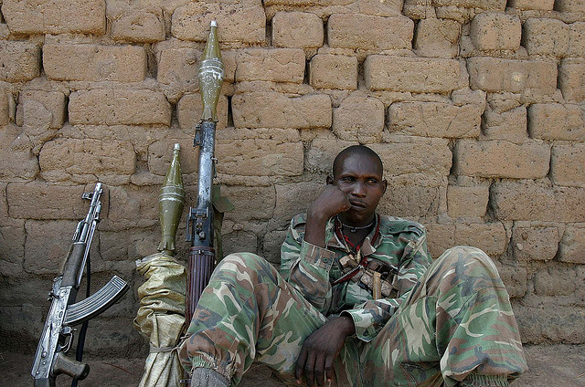 Armed men 08 - Republioque Centraficaine - Credits hdptcar (CC BY-SA 2.0)