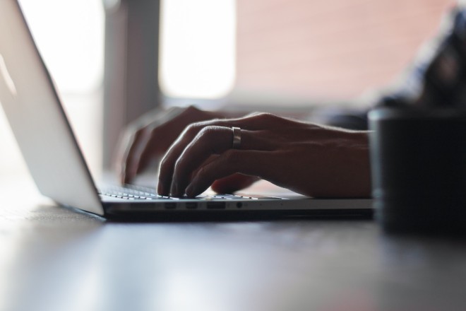 Ordinateur portable Travail (public domain)