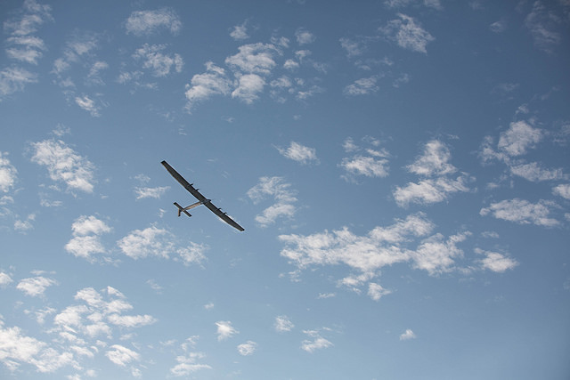 Solar Impulse 2 over Payerne - by Tobrouk - CC BY NC ND 2.0