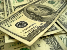 dollar by 401(K) 2012(CC BY-SA 2.0)