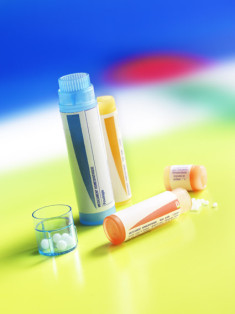 Tubes_doses _sans_ marque_Y_Geoffray (CC BY-ND 2.0)