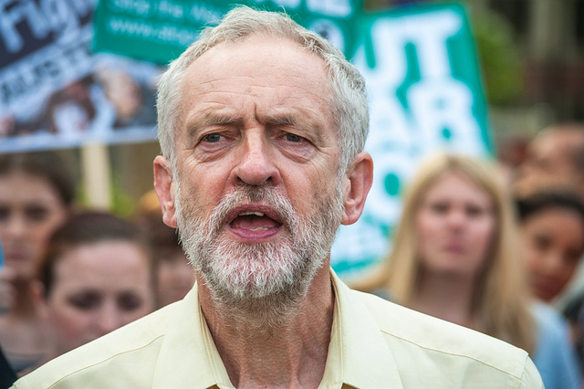 Protesting Osborne's Budget - Jeremy Corbyn - 2 credits Jason (CC BY-NC 2.0)