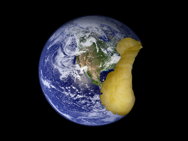 Apple Earth credits JD Hancock (CC BY 2.0)