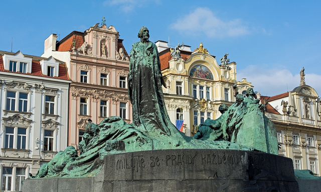 Jan Hus memorial credits Troy david Johnston (CC BY-NC 2.0)