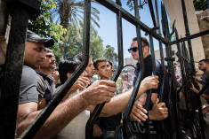 Migrants à Kos (Grèce) (Crédits : Stephen Ryan - IFRC, <a href="https://creativecommons.org/licenses/by-nc-nd/2.0/" target="_blank">licence CC-BY-ND-ND 2.0</a>), via <a href="https://www.flickr.com/photos/ifrc/20722950992/" target="_blank">Flickr</a>. Migrants à Kos (Grèce) (Crédits Stephen Ryan - IFRC, licence CC-BY-ND-ND 2.0)