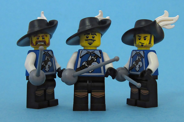 The three musketeers credits Pascal (domaine public)
