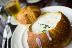 clam chowder-Adam Wilson(CC BY-NC-ND 2.0)
