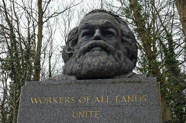 Marx at Highgate credits DncnH (CC BY 2.0)