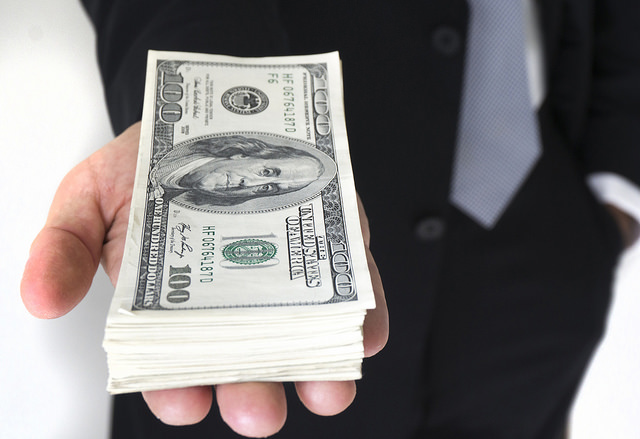 Pictures of money-Money-Licence creative common