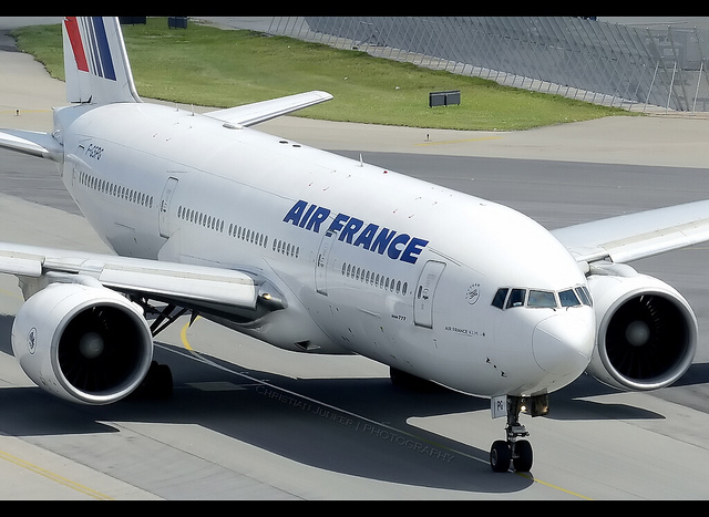 air france-Boeing 777-Christian Junker (CC BY-NC-ND 2.0)