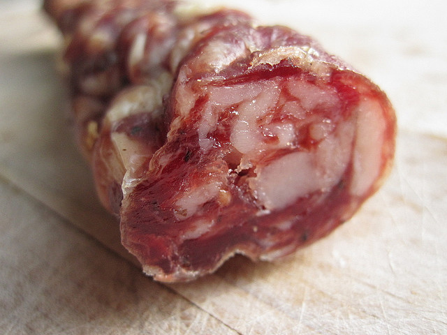 saucisson sec credits thedeliciouslife (CC BY 2.0)