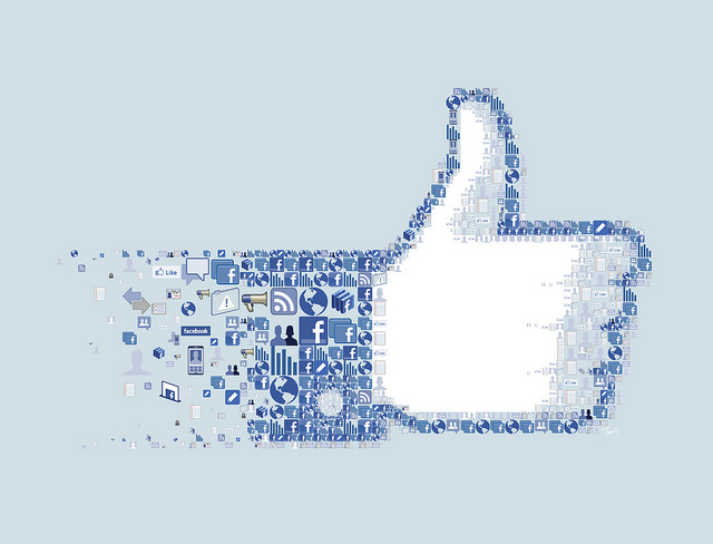 I like Facebook (Crédits : Charis Tsevis, licence CC BY-NC-ND 2.0)