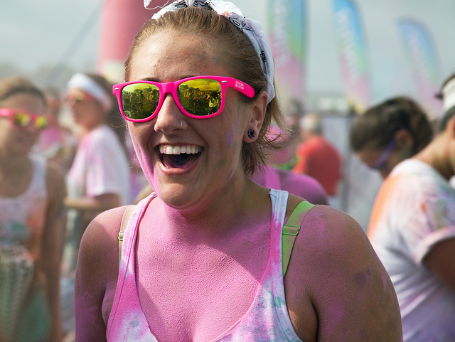 John Hoey-Pink Glasses(CC BY 2.0)