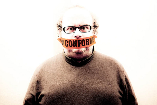Luca Rossato-Non conforme11 (CC BY-NC-ND 2.0)
