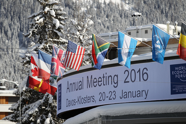 Crossroads Foundation ... Davos(CC BY 2.0)
