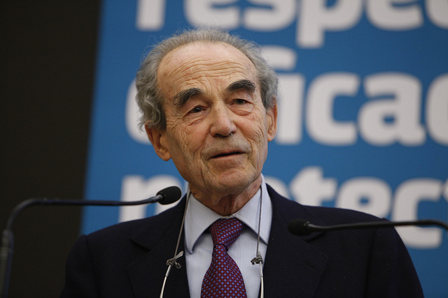 Robert Badinter crédit Parti socialiste (CC BY-NC-ND 2.0)