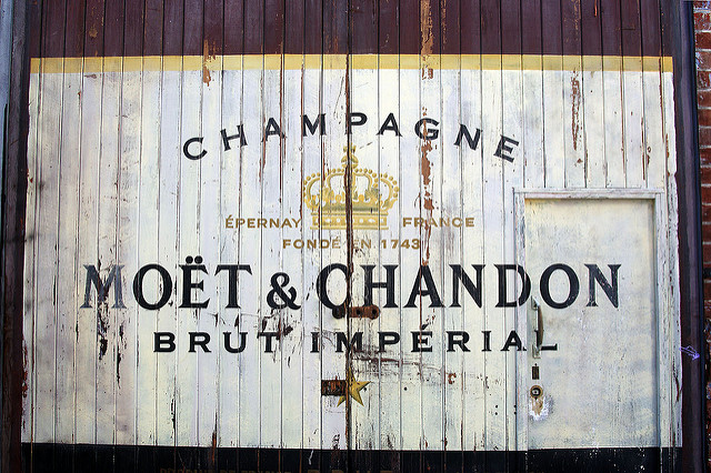 Moet&Chandon by FraserElliot(CC BY-NC 2.0)