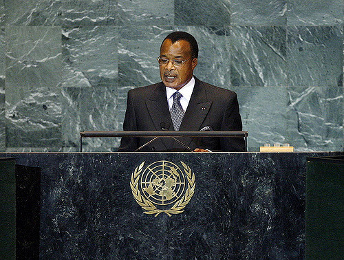 Denis Sassou Nguesso, President of the Republic of the Congo, addresses the general debate of the sixty-fourth session of the General Assembly. 25/Sep/2009. United Nations, New York. UN Photo/Marco Castro. www.unmultimedia.org/photo/