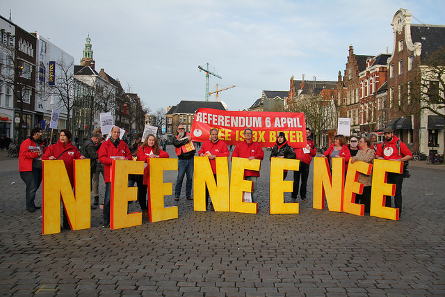 Drie keer NEE tegen het associatieverdrag met Oekraïne crédits SP Groningen (CC BY-NC-ND 2.0)
