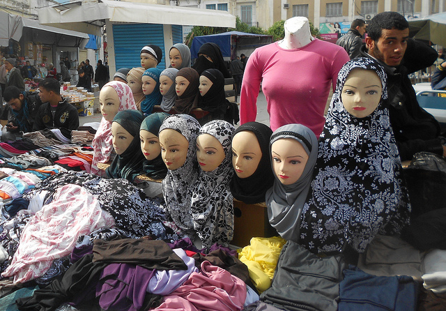 Il n'y a pas de burkini islamique, mais un marketing dévoyé ! Il n'y a pas de burkini islamique, mais un marketing dévoyé !