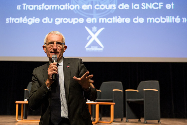 Conférence à l'Ecole polytechnique Guillaume Pepy crédits ecole Polytechnique - Université Paris Saclay (CC BY-SA 2.0)