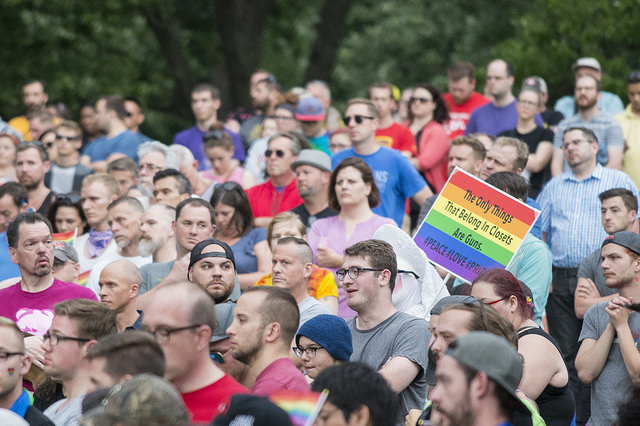 Tuerie d'Orlando ; la faute à l'homosexualité refoulée du terroriste ?