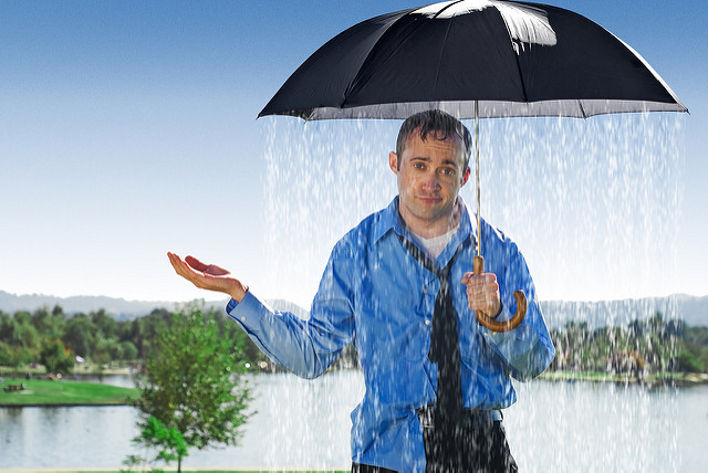 Pessimisme-April Shower by Kevin McShane(CC BY-NC 2.0)