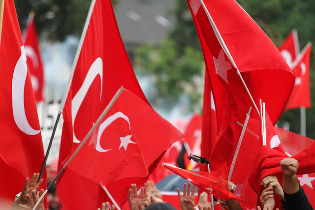 Pourquoi la Turquie intervient-elle en Syrie ? Pourquoi la Turquie intervient-elle en Syrie ?