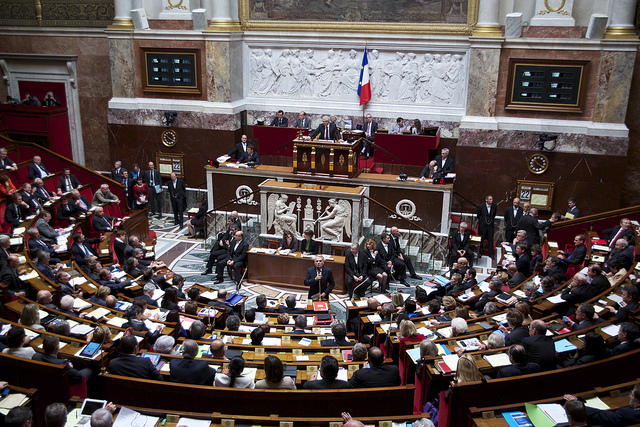 La passion pour la politique sans l'engagement