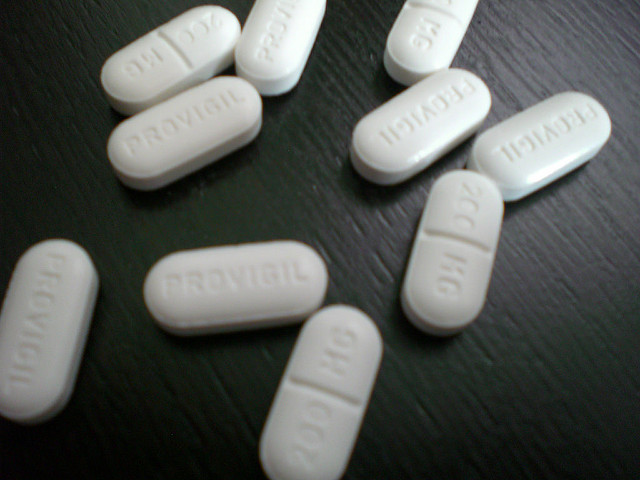 Biotech : les bactériophages, alternative aux antibiotiques ? Biotech : les bactériophages, alternative aux antibiotiques ?