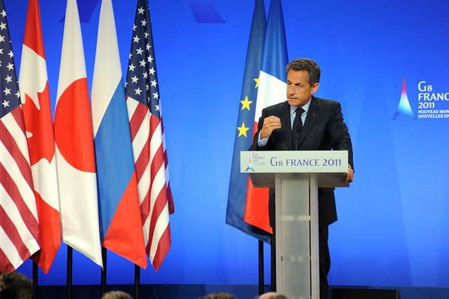 Primaire à droite : Sarkozy envers et contre tout ? Primaire à droite : Sarkozy envers et contre tout ?