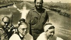 Fidel-Castro-en-compagnie-de-Sartre-et-Beauvoir-by-rv1864