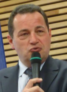 Jean-Frédéric Poisson lors d'une réunion publique à Prévessin-Moëns, le 21 mai 2016