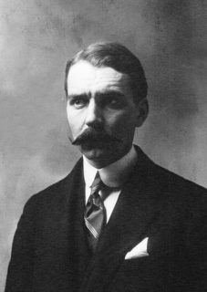 Louis Bréguet-Wikimedia Commons
