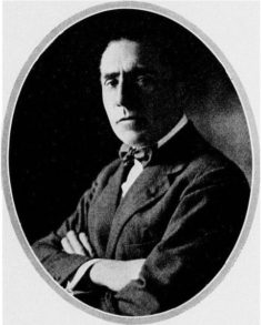 louis_renault_en_1924