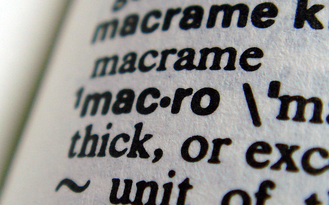 Supprimons le mot «fonctionnaire» du dictionnaire Supprimons le mot «fonctionnaire» du dictionnaire
