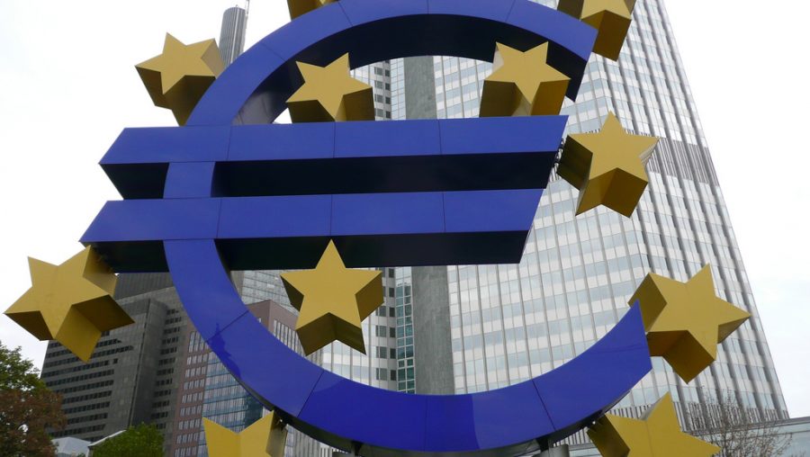 Euro devant le siège de la BCE à Francfort